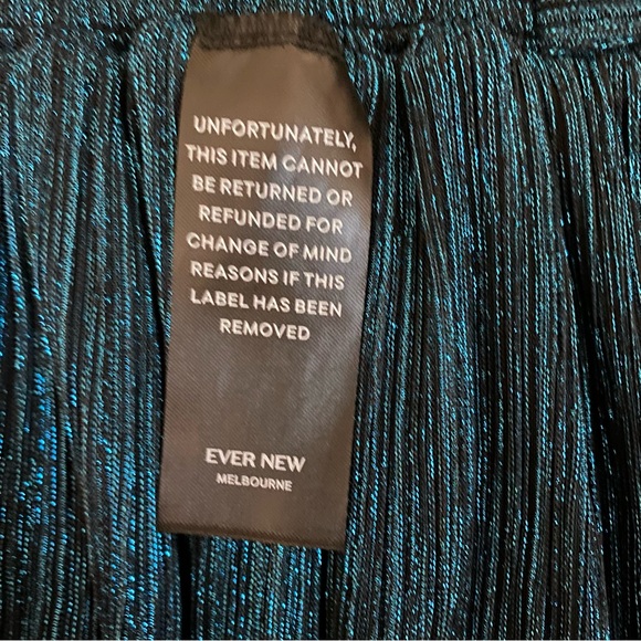 Ever New - Goldie Petite Plisse Mini Dress - Picture 5 of 9